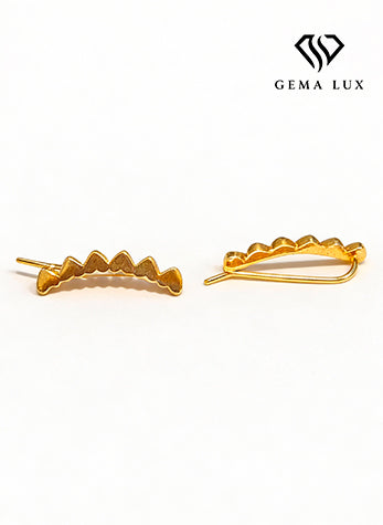 14k Gold Polished heart line dangle earrings