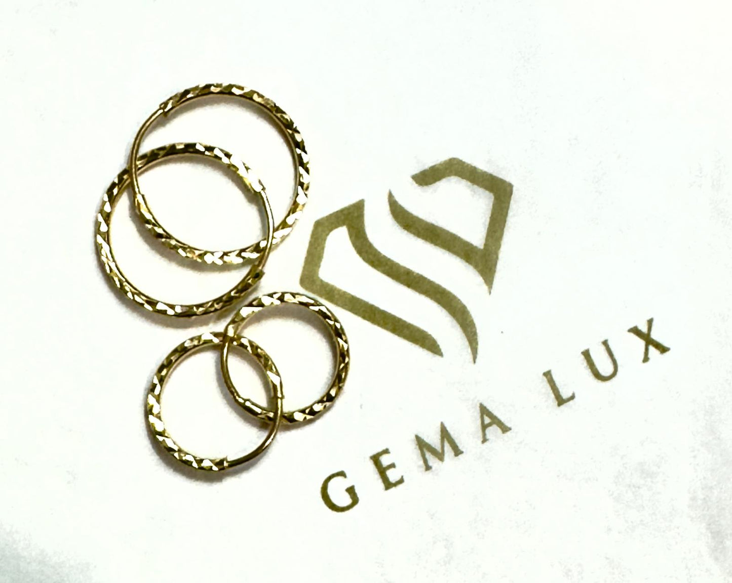 14k Gold round textured hoops earrings