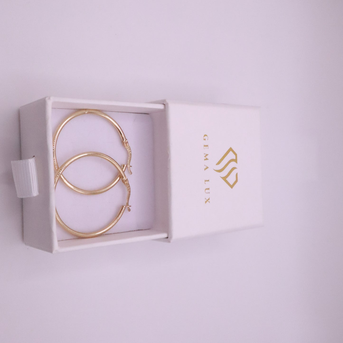 14k Gold round textured hoops earrings