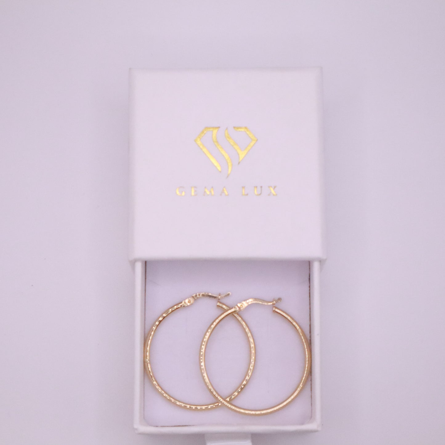 14k Gold round textured hoops earrings
