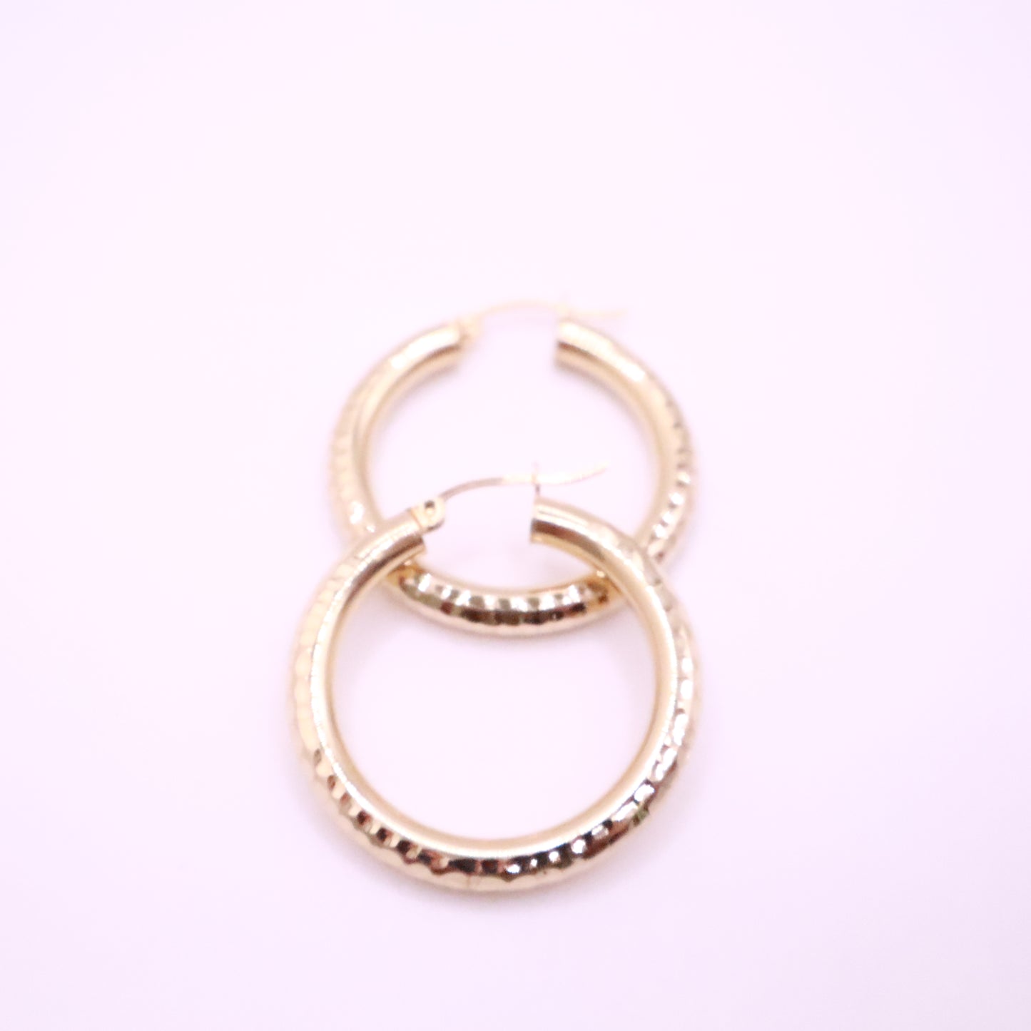 14k Gold dainity round  Hoop Earrings, 18mm textured #