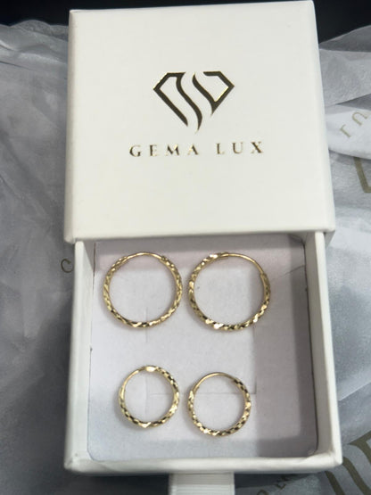 14k Gold round textured hoops earrings