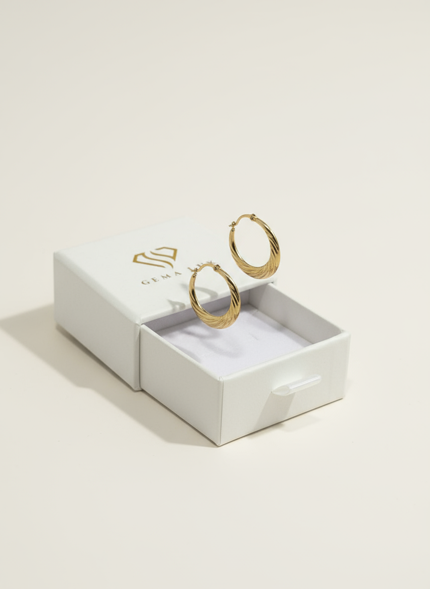 14k Gold Elegant round Flat hoops  earrings 20mm
